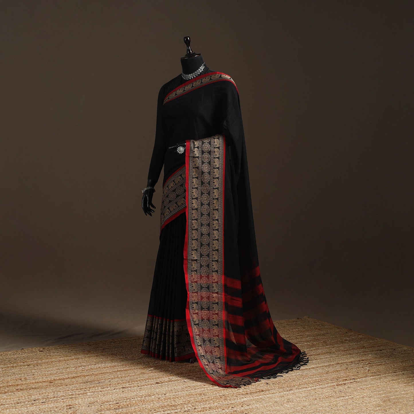 Dharwad cotton saree with border 03 - handcrafted