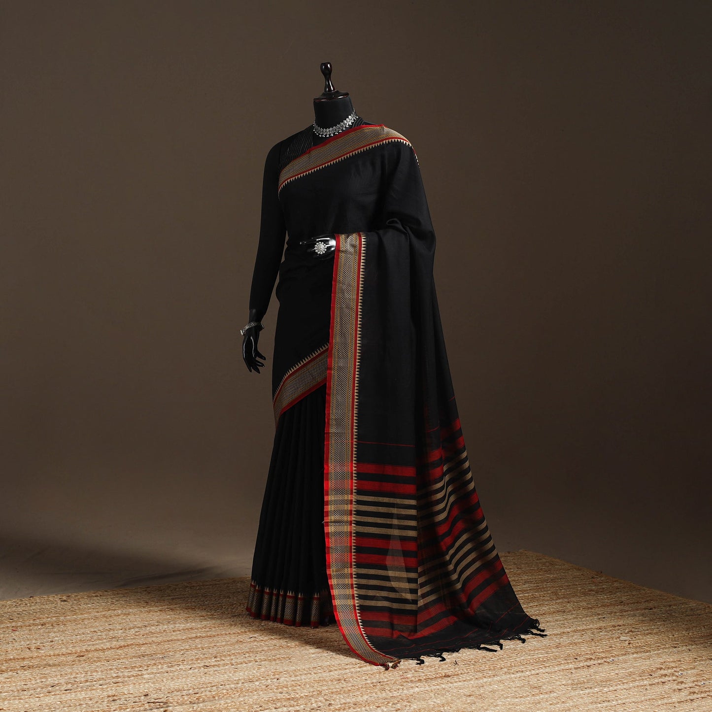 Dharwad cotton saree with border 30 - handcrafted