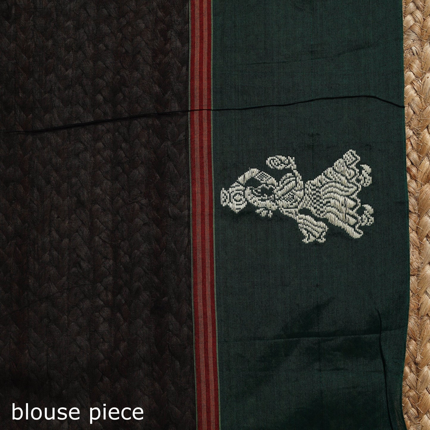 Dharwad cotton saree with border 39 - handcrafted