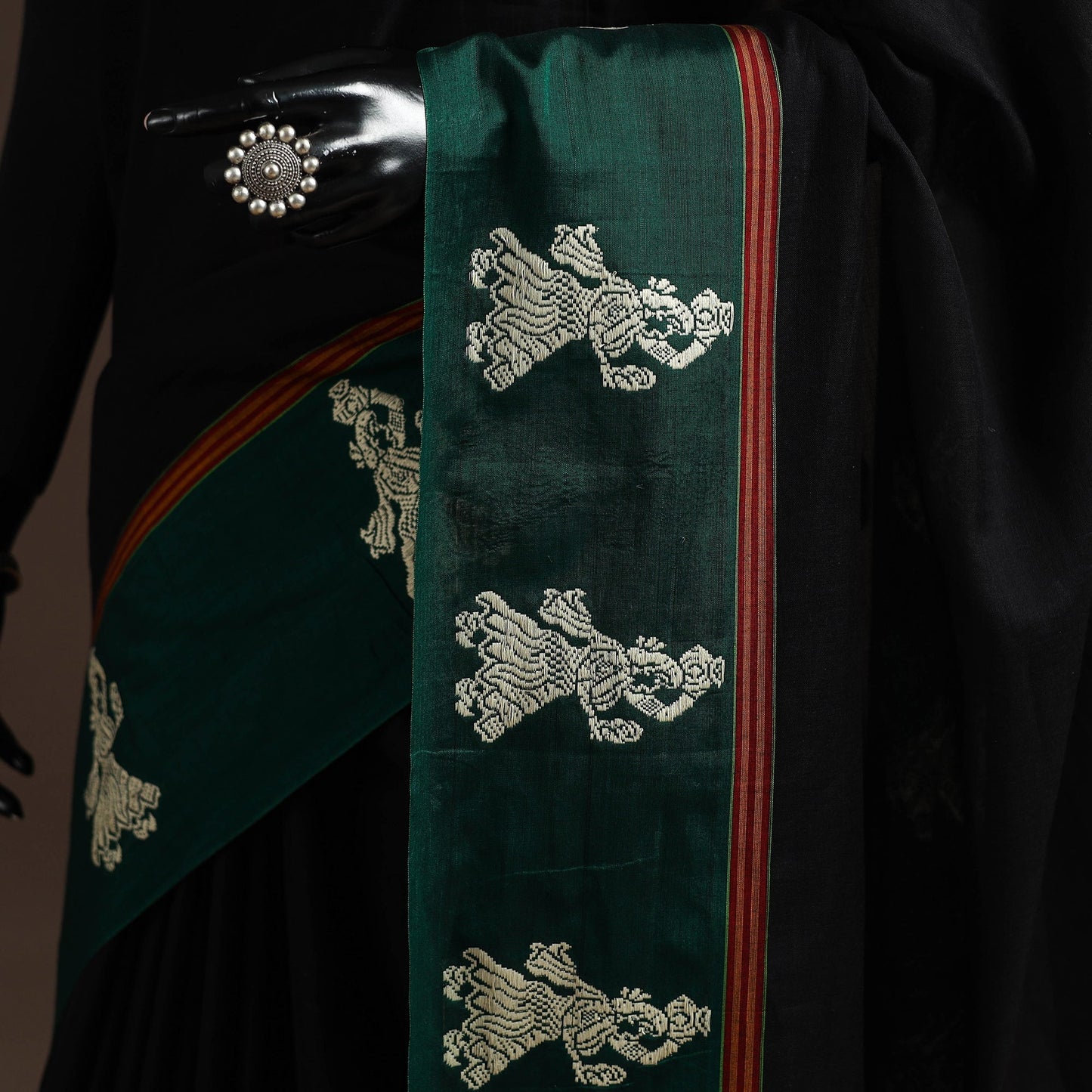 Dharwad cotton saree with border 39 - handcrafted