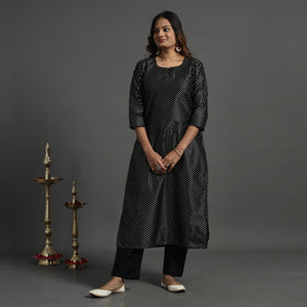 Buy Elegant Banarasi Brocade Silk Kurta with Pant Set Online at iTokri.com