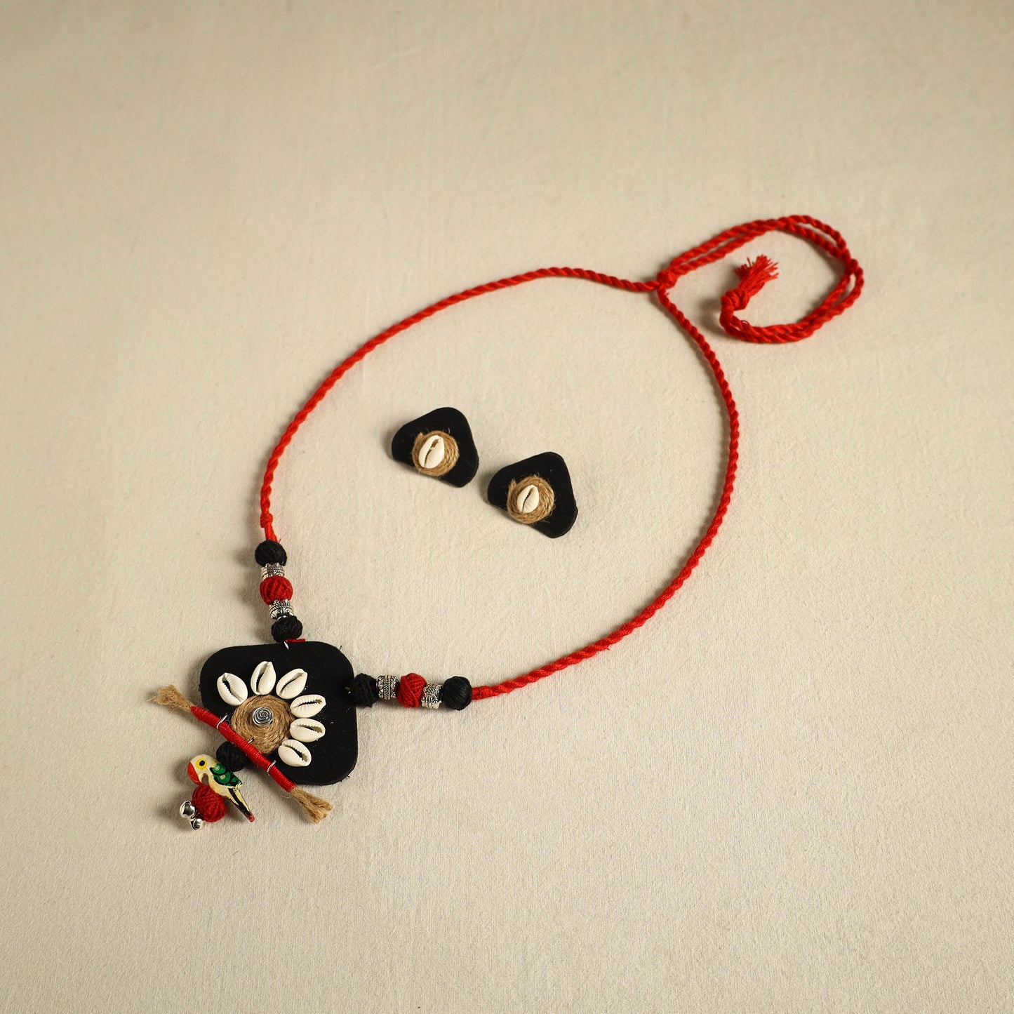  Black Fabart Jute & Shell Work Necklace Set