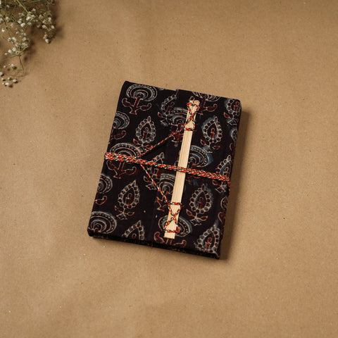 Fabric cover handmade paper notebook with thread lock 66