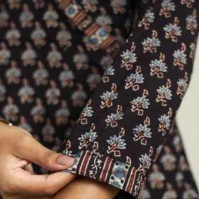 Buy Ajrakh Hand Block Printed Cotton Kurta Online at iTokri.com