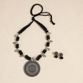 Black - german silver thread beads necklace set 31