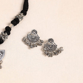 Black German Silver Thread Beads Necklace Set