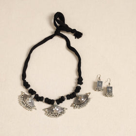 Black - german silver thread beads necklace set 71