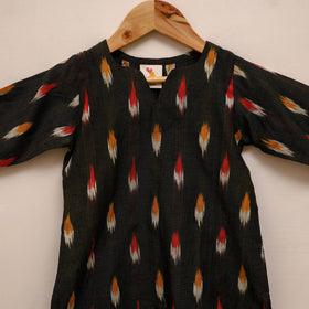 Girls pochampally ikat pure cotton kurta set (2-6 years) 03