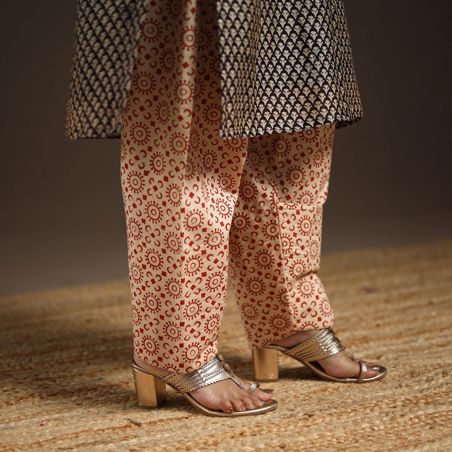 Black - gota work chanderi silk bagru kurta set (set of 3)