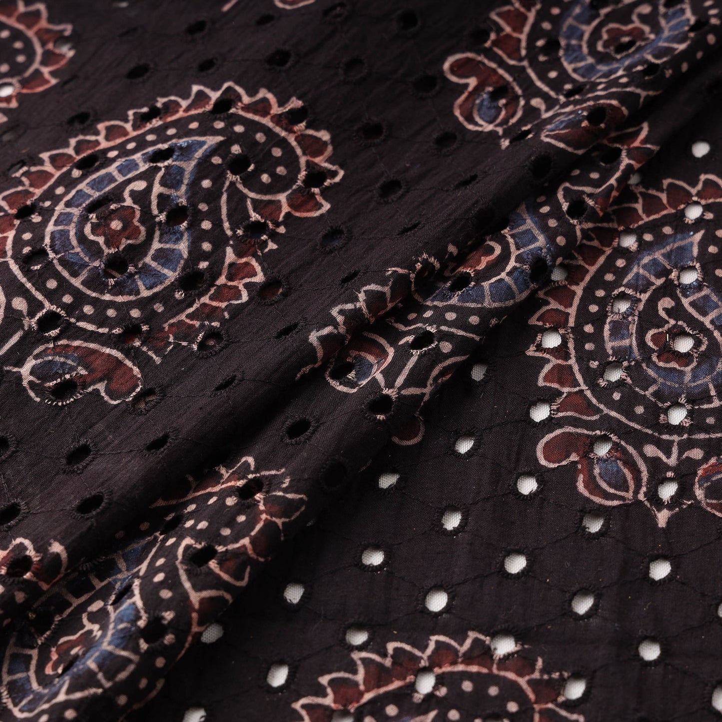 Hakoba natural dyed cotton fabric 24 - handcrafted