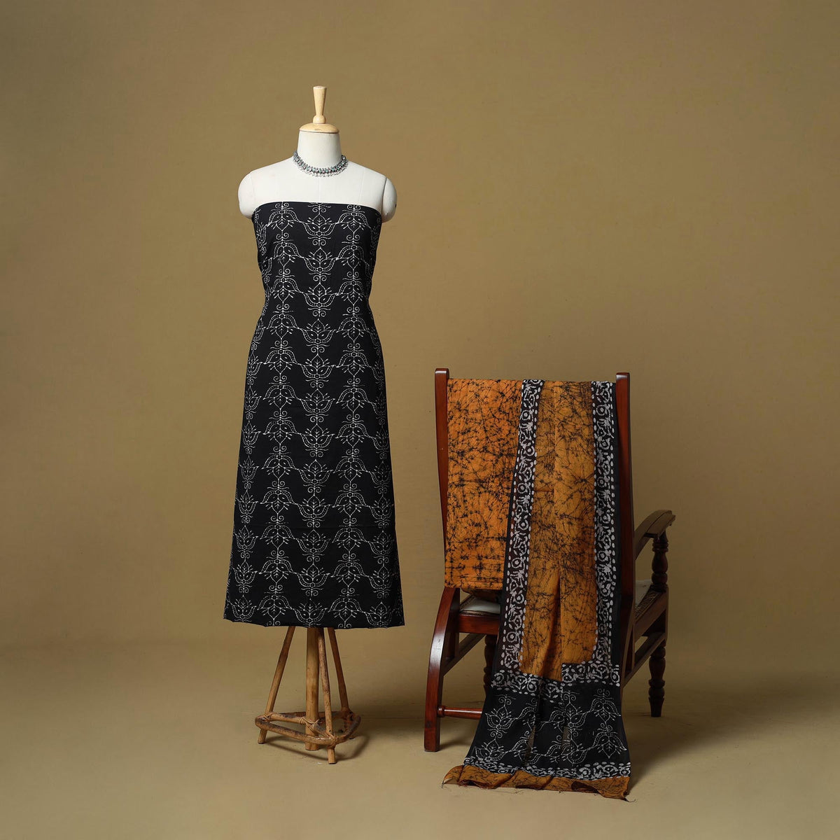 Hand batik cotton 3pc unstitched dress material 02