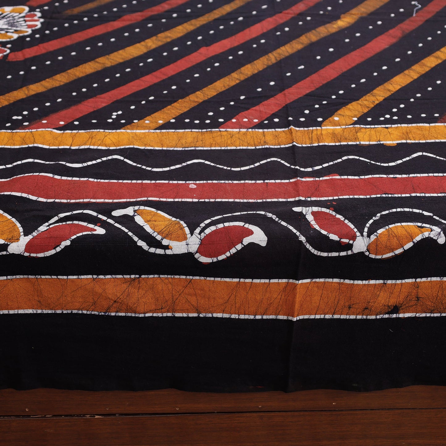  Hand Batik Printed Cotton Double Bed Cover with Pillow Covers 