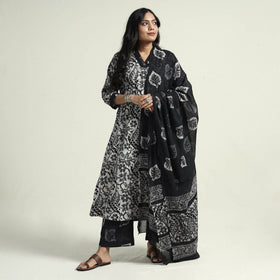 Batik Kurta with Palazzo & Dupatta Set
