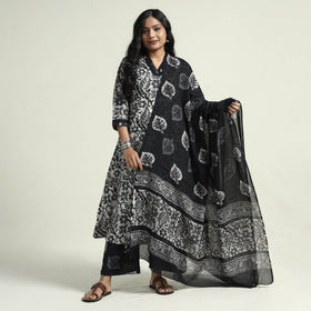 Batik Kurta with Palazzo & Dupatta Set

