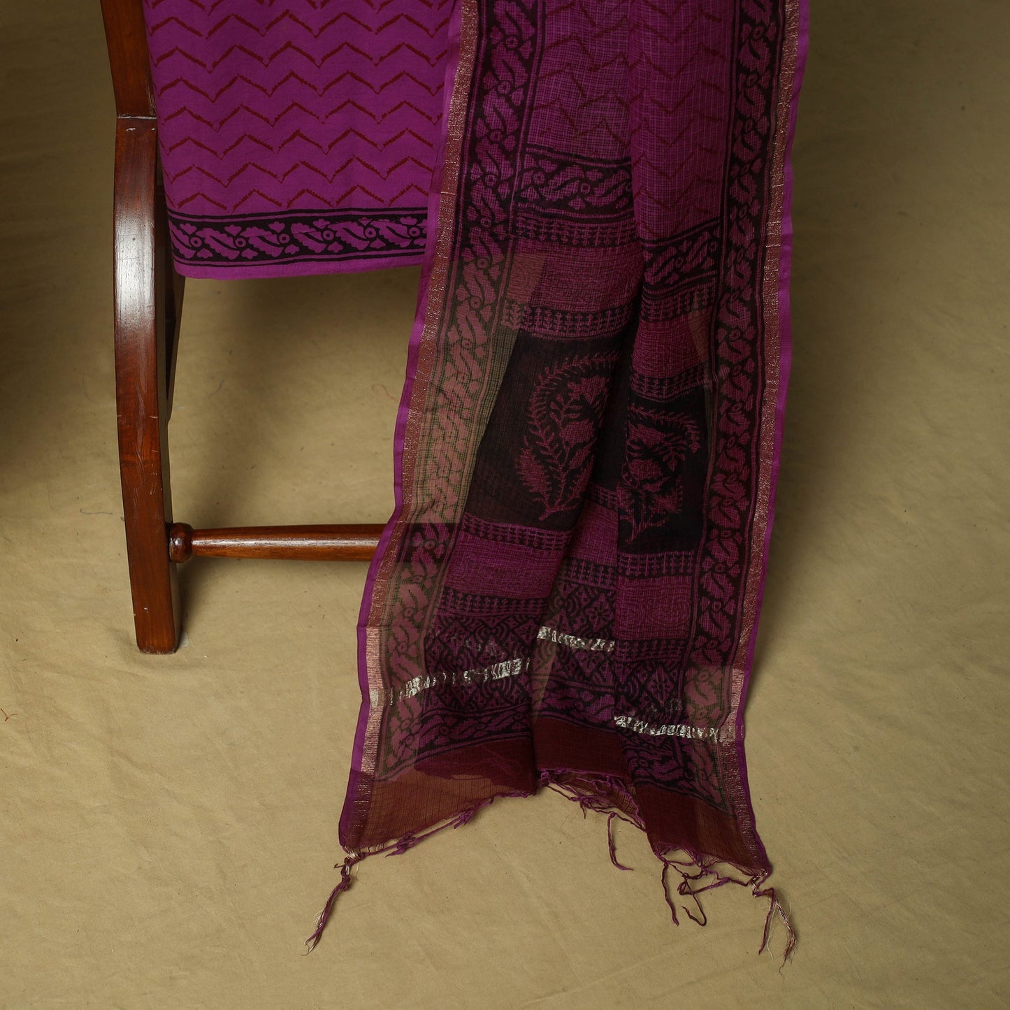 Hand block bagh print cotton 3pc unstitched dress material