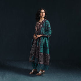 Hand batik cotton suit set with dupatta for women 13