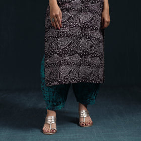 Hand batik cotton suit set with dupatta for women 13
