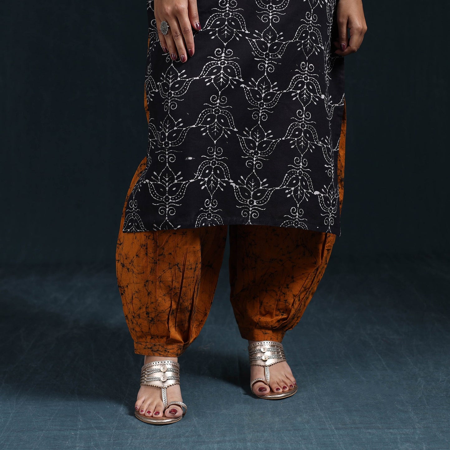 Hand batik cotton suit set with dupatta for women 14