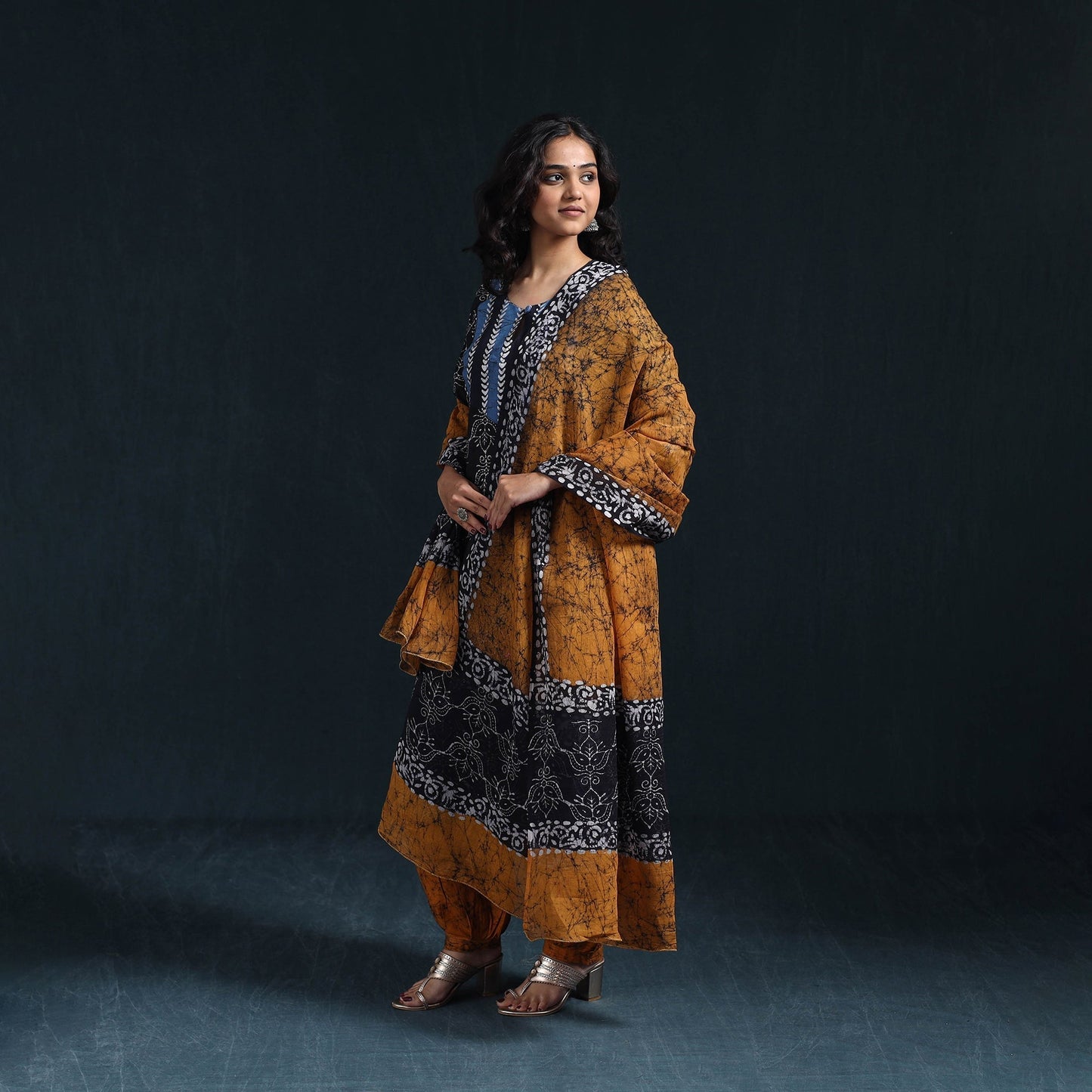 Hand batik cotton suit set with dupatta for women 14
