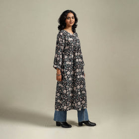 Hand cotton a-line sanganeri kurta for women 10