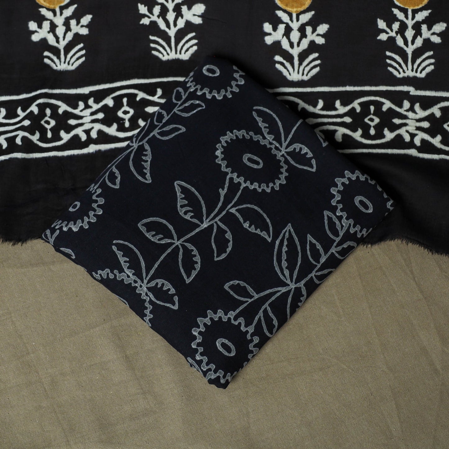 Hand block print cotton sanganeri 3pc unstitched dress