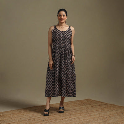 Hand natural dyed cotton button down bagru dress 03