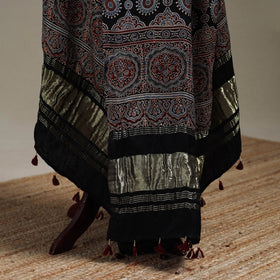 Hand natural dyed modal silk dupatta with lagdi patta 29
