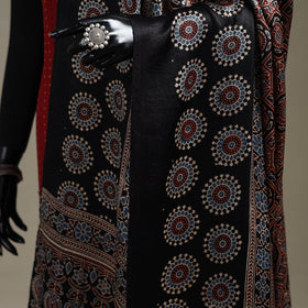 Hand natural dyed modal silk dupatta with lagdi patta 37