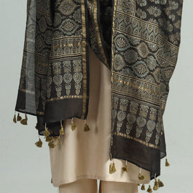 Ajrakh Dupatta