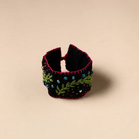 Buy Hand Embroidered Chandi Mati Boho Bracelet