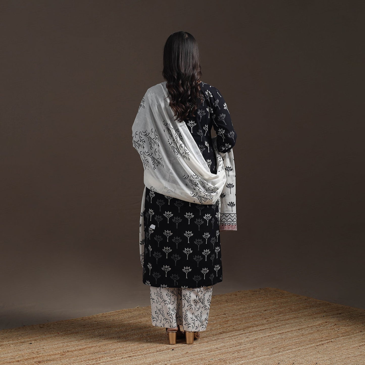 Hand embroidered jaipur cotton suit set with dupatta
