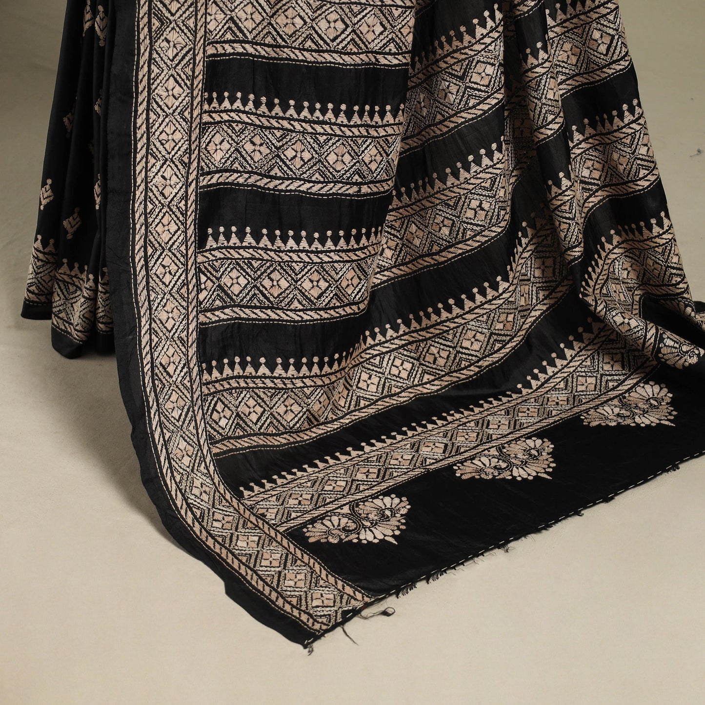 Black - hand embroidery bangalore silk handloom bengal