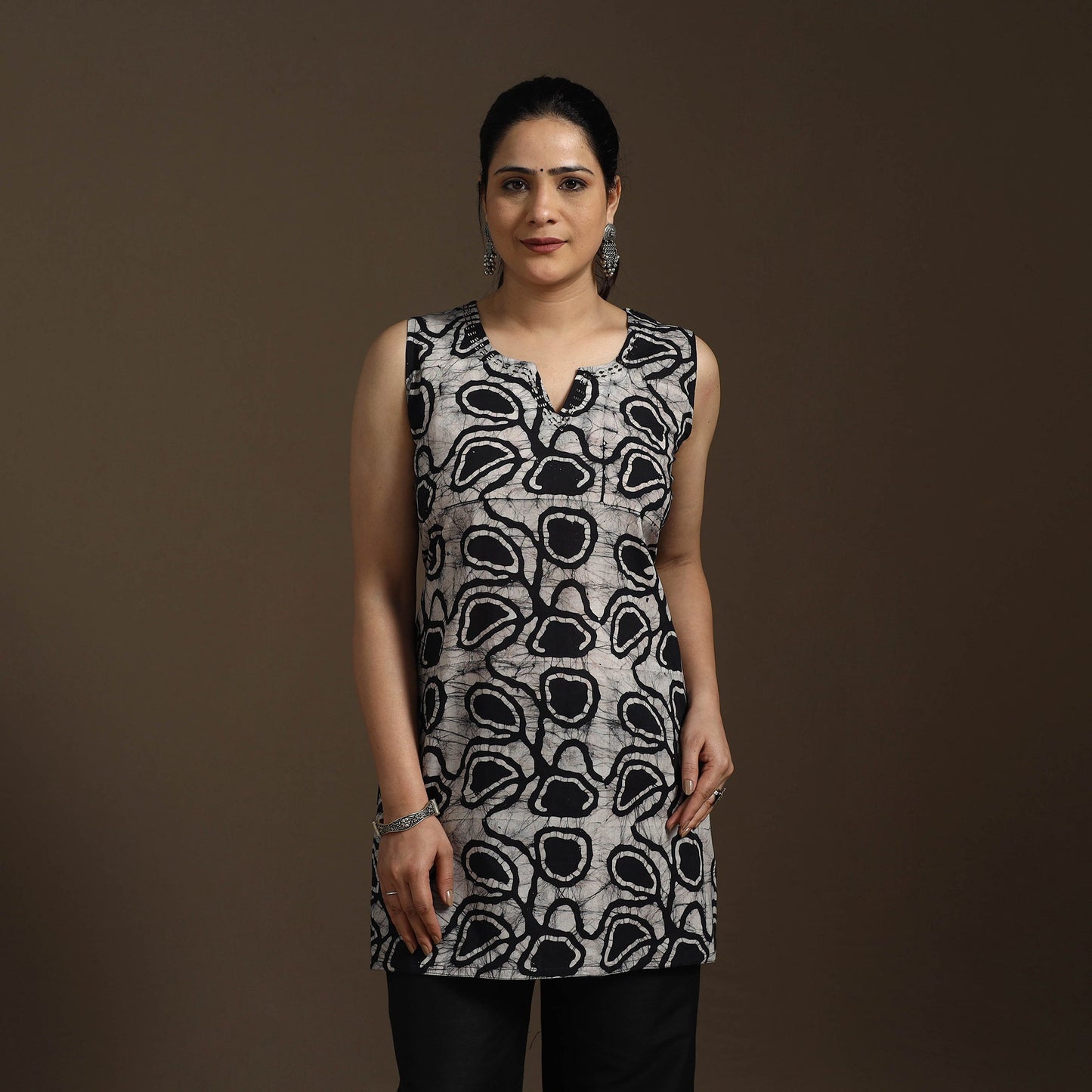 Hand embroidery cotton batik short kurta for women 06
