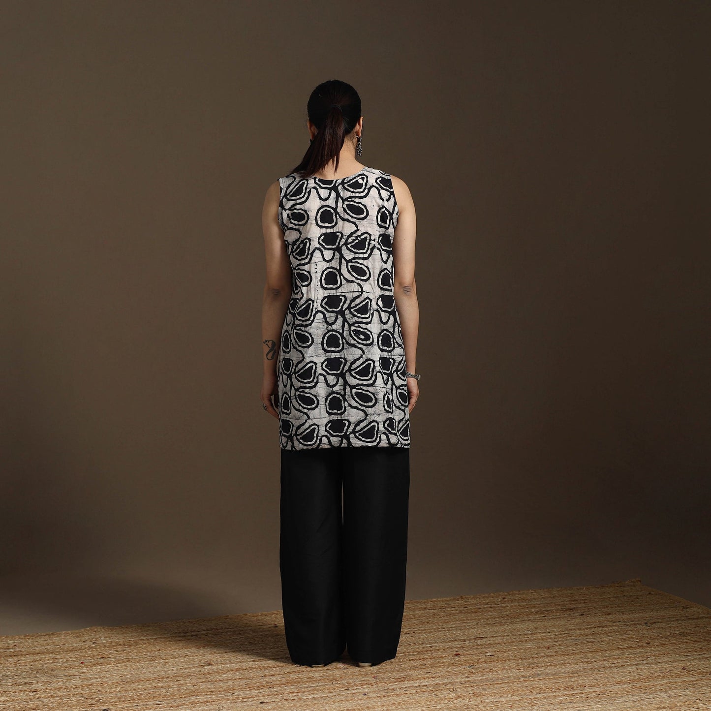 Hand embroidery cotton batik short kurta for women 06