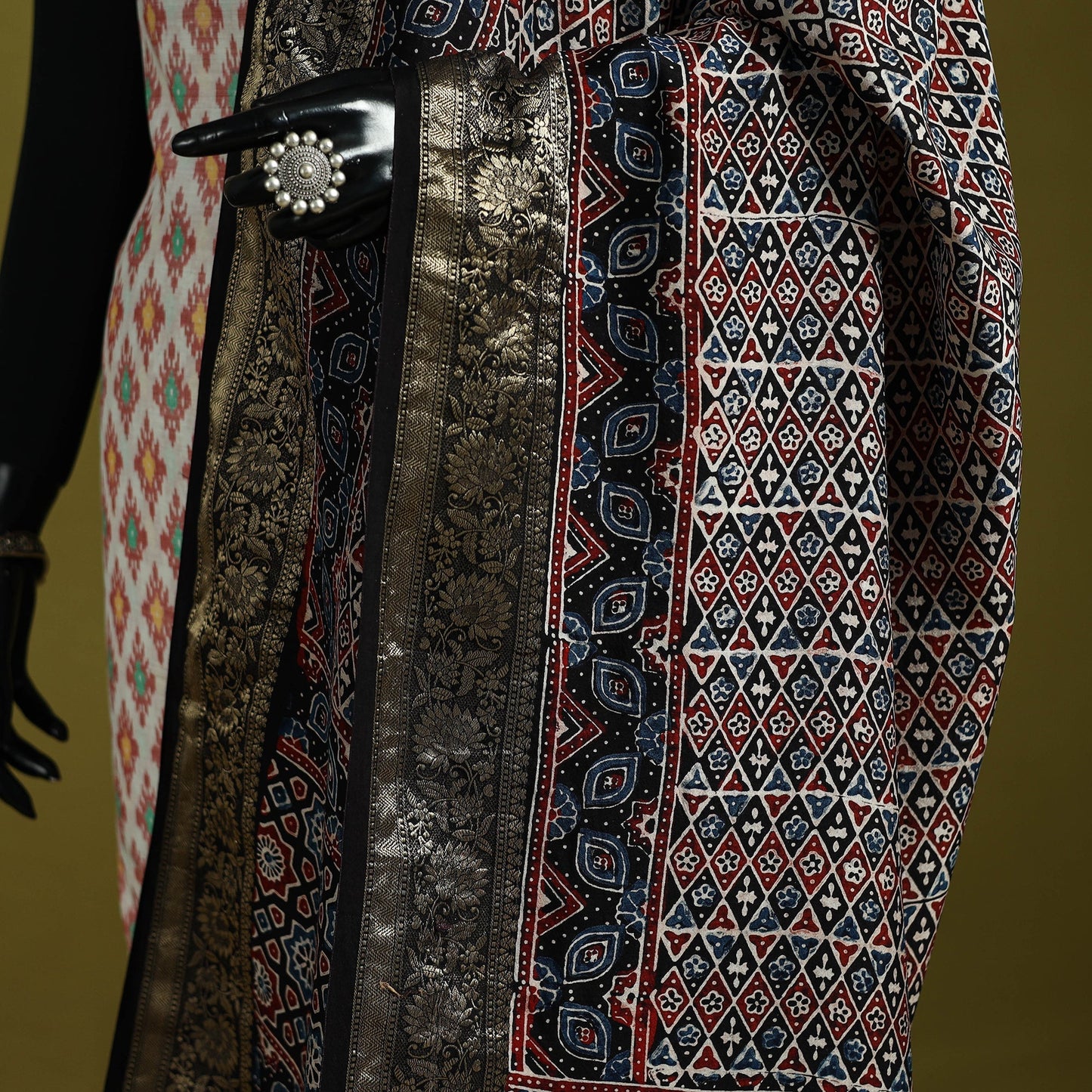 Hand natural dyed dola silk zari border dupatta