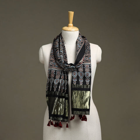 Hand natural dyed modal silk lagdi patta stole with tassels