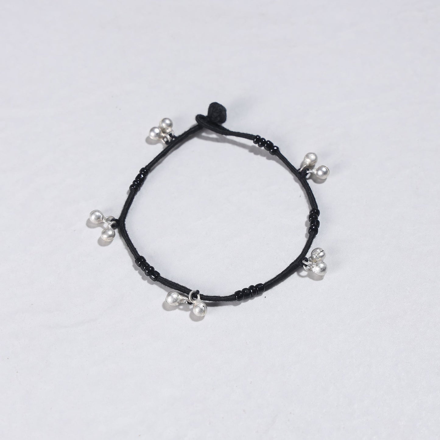 Black Handcrafted Bead & Thread Work Patwa Anklet