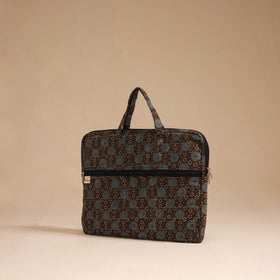 Black - handcrafted cotton quilted laptop bag 25