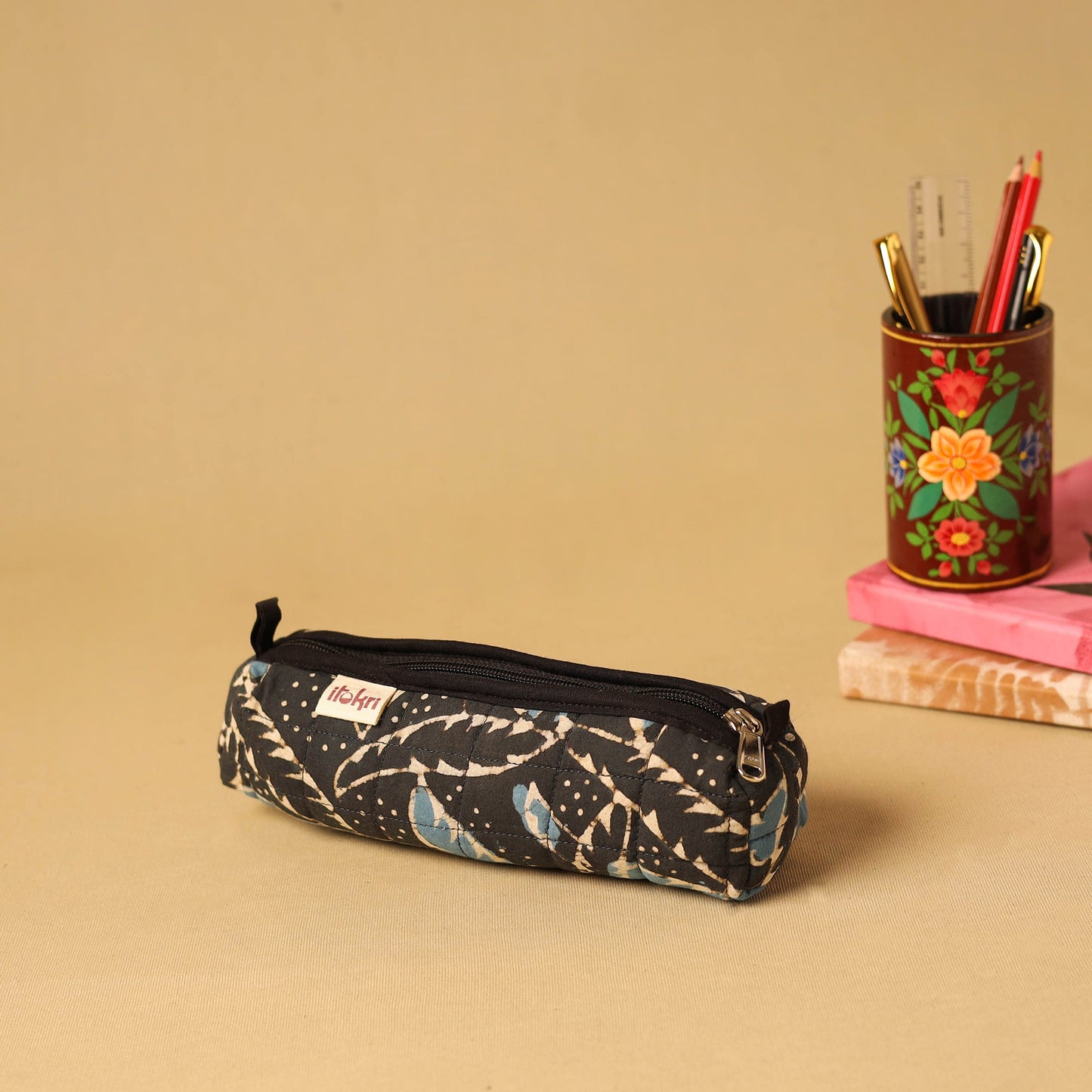 Black - handcrafted cotton quilted pencil pouch 08