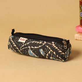 Black - handcrafted cotton quilted pencil pouch 08