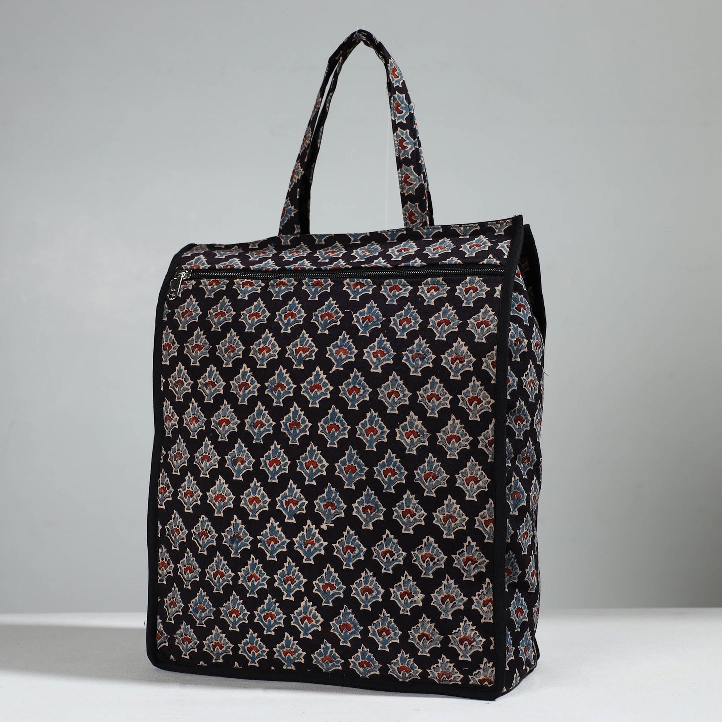 Black Handcrafted Cotton Shopping Bag 15