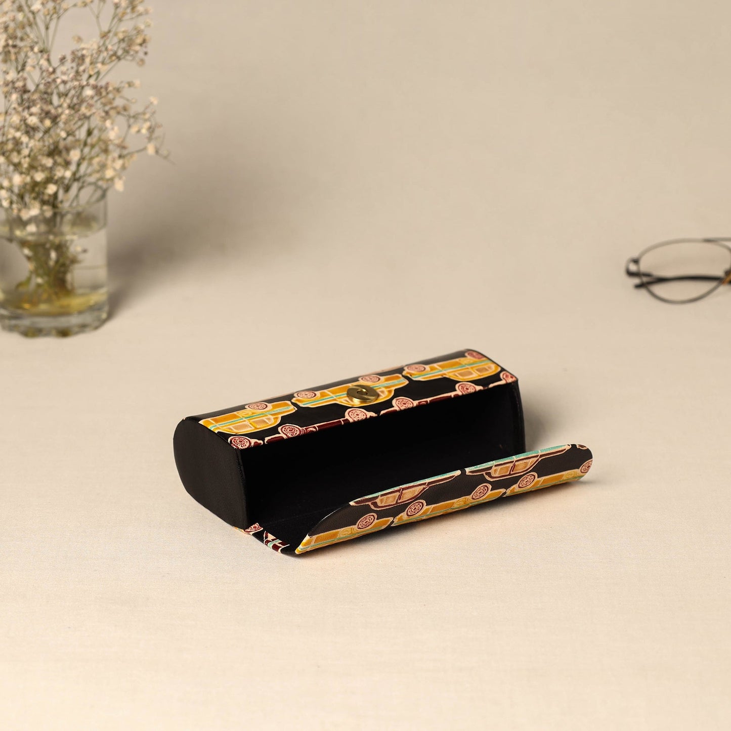 Handcrafted embossed leather spectacle case 06