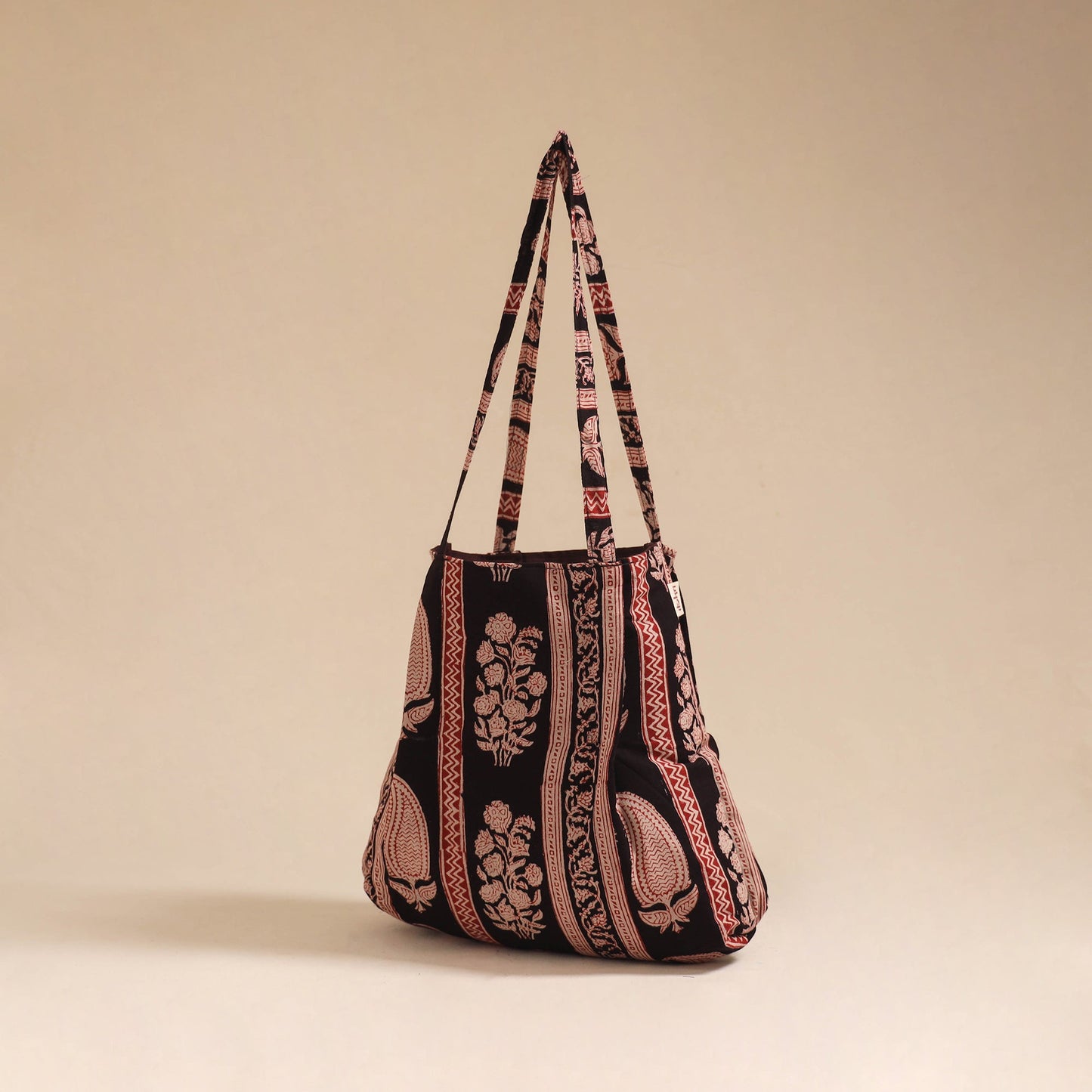 Handcrafted fabric jhola bag 113