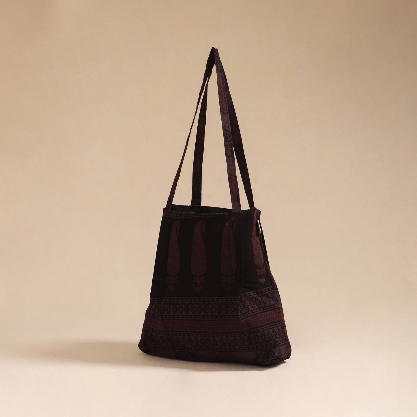 Handcrafted fabric jhola bag 129