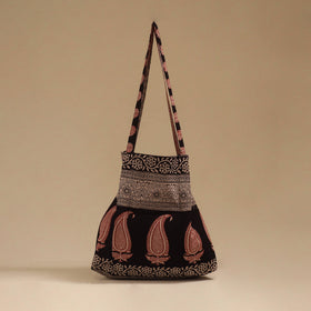 Handcrafted fabric jhola bag 20