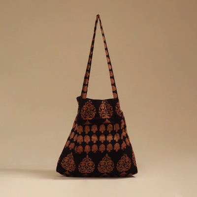 Handcrafted fabric jhola bag 24