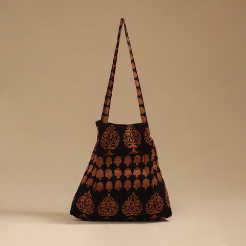 Handcrafted fabric jhola bag 24