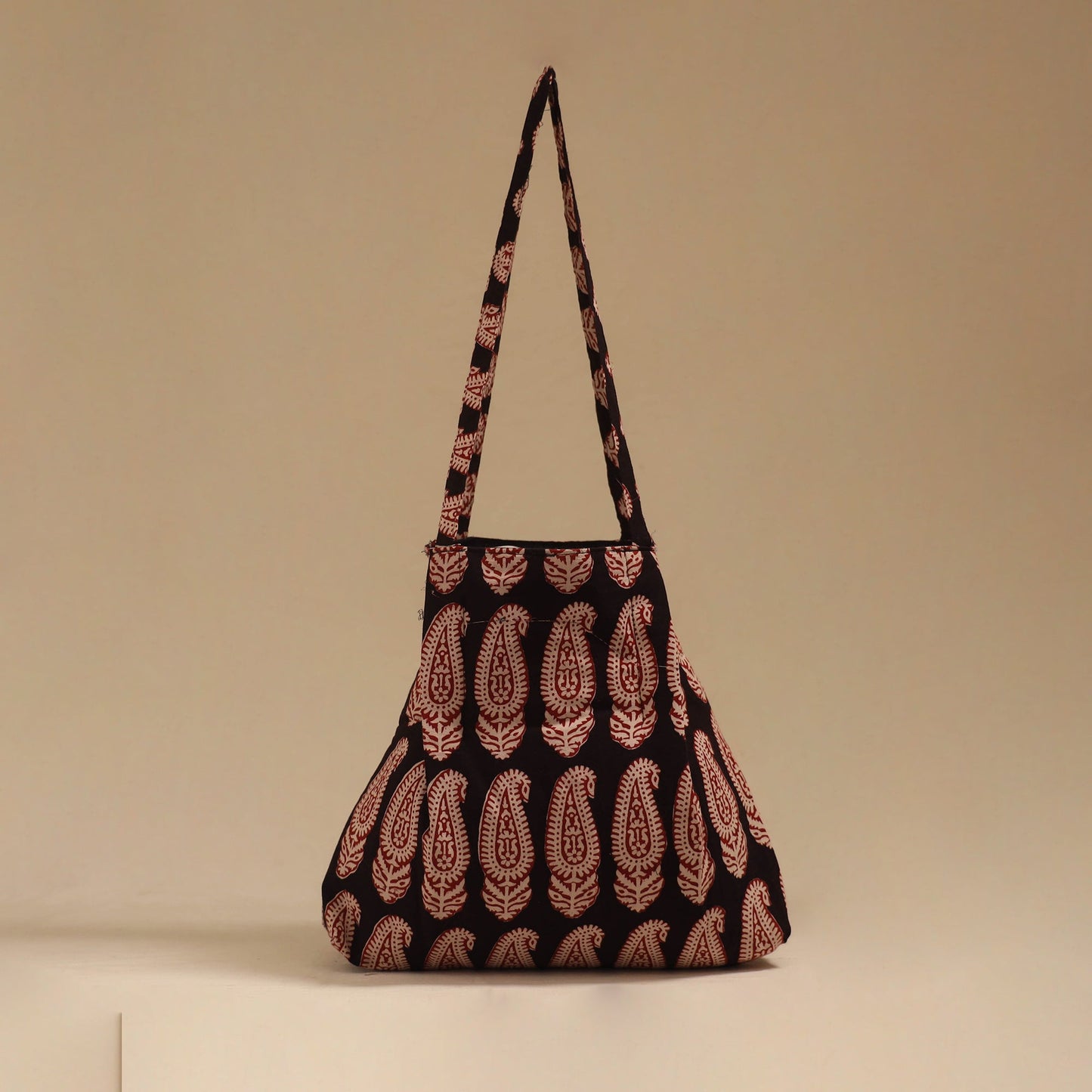 Handcrafted fabric jhola bag 27