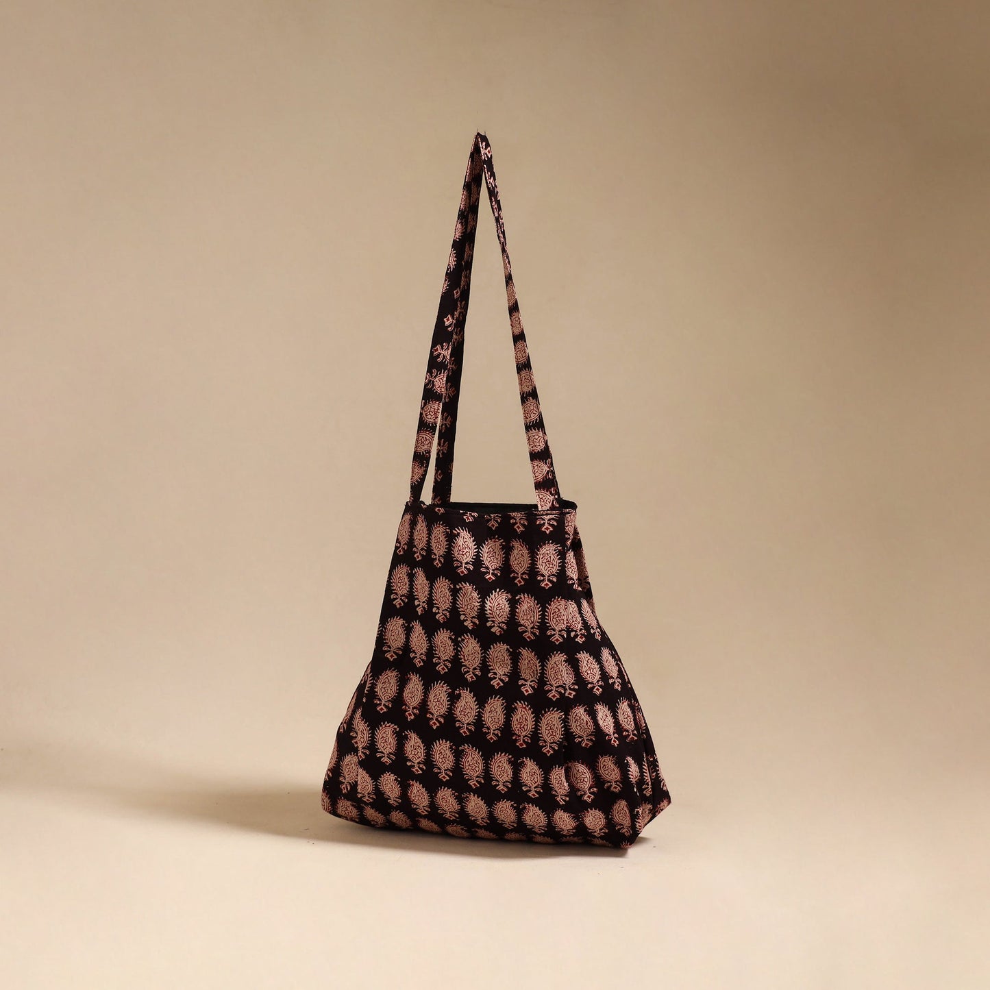 Handcrafted fabric jhola bag 29