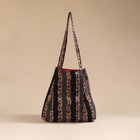 Handcrafted fabric jhola bag 30